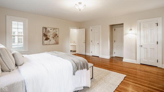 4330 Central Avenue, Indianapolis, IN 46205