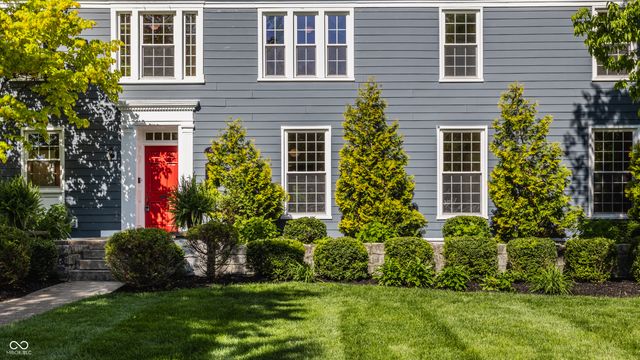 4330 Central Avenue, Indianapolis, IN 46205