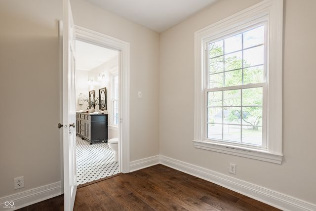 4330 Central Avenue, Indianapolis, IN 46205