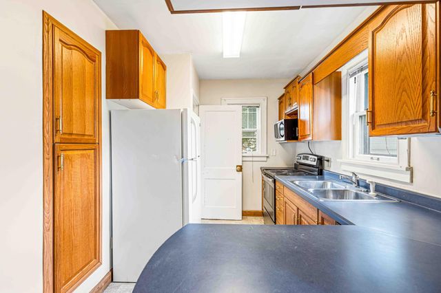 1513 11th Street N, Fargo, ND 58102