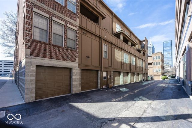 226 N Cleveland Street B, Indianapolis, IN 46204