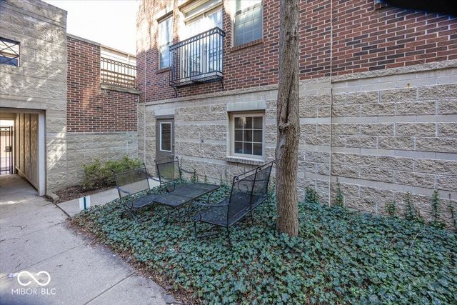 226 N Cleveland Street B, Indianapolis, IN 46204