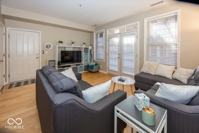 226 N Cleveland Street B, Indianapolis, IN 46204