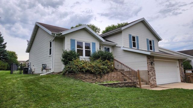 2325 Talc Trail, Madison, WI 53719