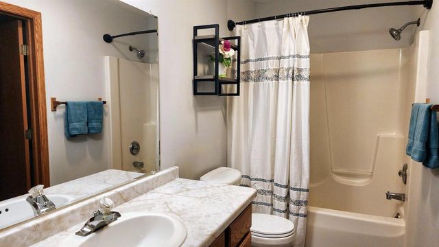 2325 Talc Trail, Madison, WI 53719
