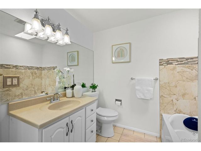3761 S Eaton St, Denver, CO 80235