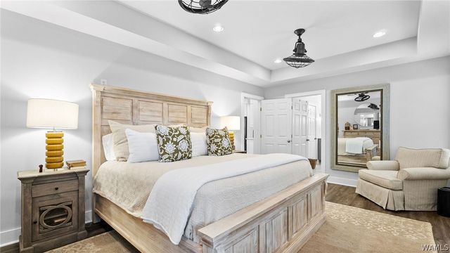 1021 Myrtlewood, Tuscaloosa, AL 35401
