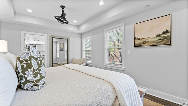1021 Myrtlewood, Tuscaloosa, AL 35401