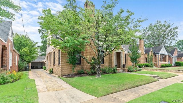 1021 Myrtlewood, Tuscaloosa, AL 35401