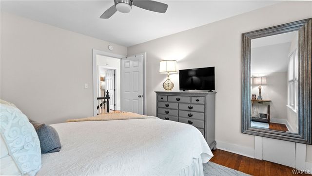 1021 Myrtlewood, Tuscaloosa, AL 35401