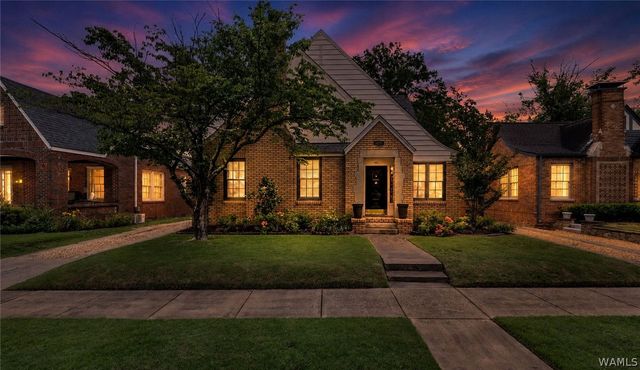 1021 Myrtlewood, Tuscaloosa, AL 35401