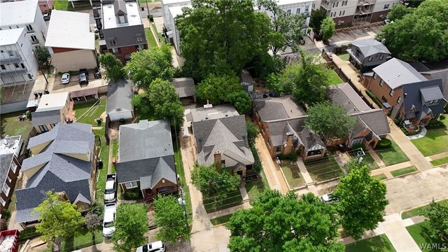 1021 Myrtlewood, Tuscaloosa, AL 35401