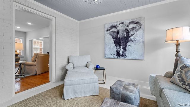 1021 Myrtlewood, Tuscaloosa, AL 35401