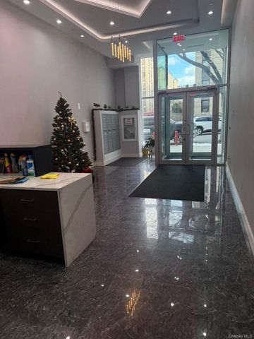 97-29 64TH RD 6G, Rego Park, NY 11374