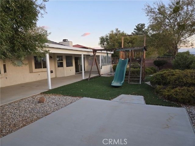 19345 Oneida Road, Apple Valley, CA 92307