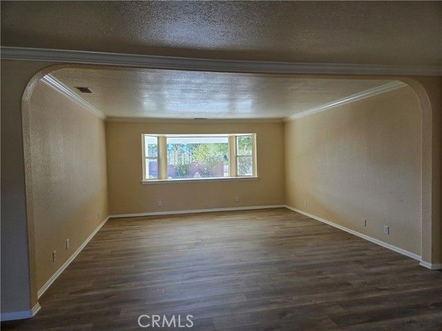 19345 Oneida Road, Apple Valley, CA 92307