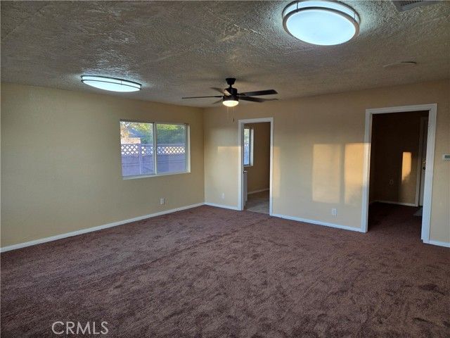 19345 Oneida Road, Apple Valley, CA 92307