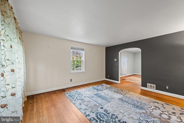 5511 MEDWICK GARTH N, Baltimore, MD 21228