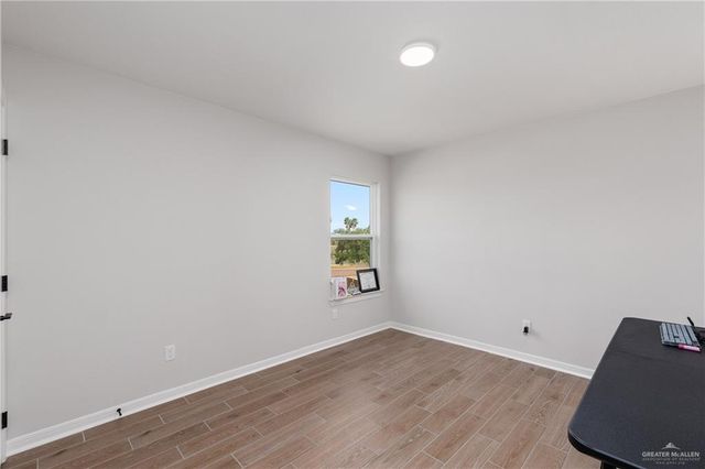 1417 E Silos Avenue, Edinburg, TX 78542