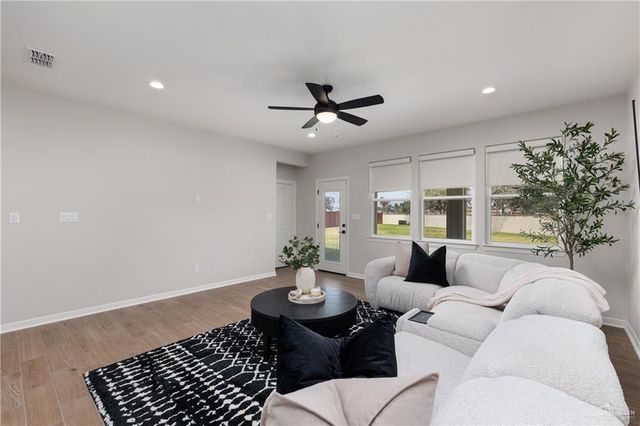 1417 E Silos Avenue, Edinburg, TX 78542