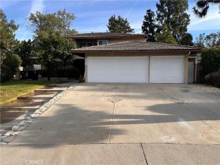 19259 Kenya, Los Angeles, CA 91326