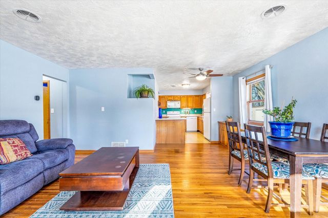 620 2nd Street SE, Forest Lake, MN 55025