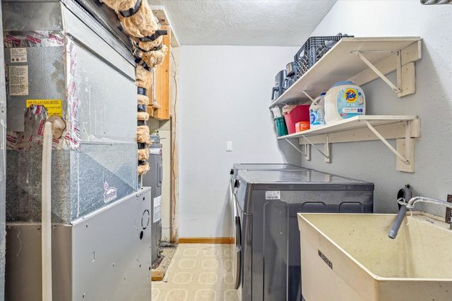 620 2nd Street SE, Forest Lake, MN 55025