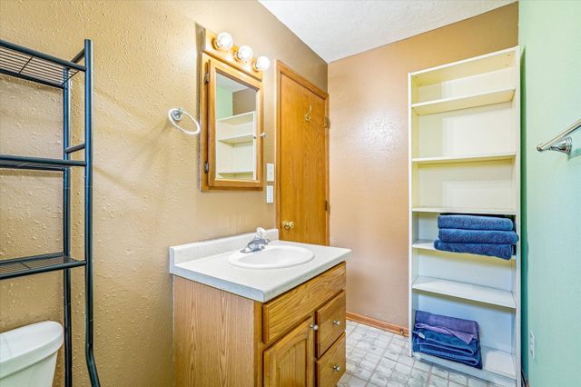 620 2nd Street SE, Forest Lake, MN 55025