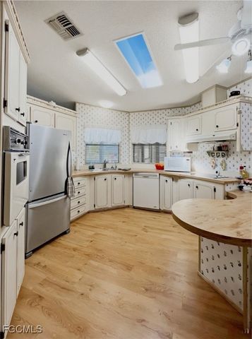 16209 Asheboro CT, Fort Myers, FL 33908