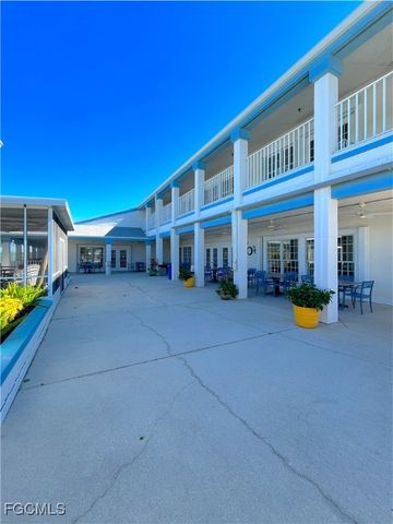 16209 Asheboro CT, Fort Myers, FL 33908