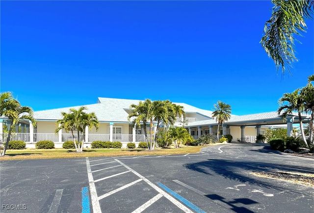 16209 Asheboro CT, Fort Myers, FL 33908