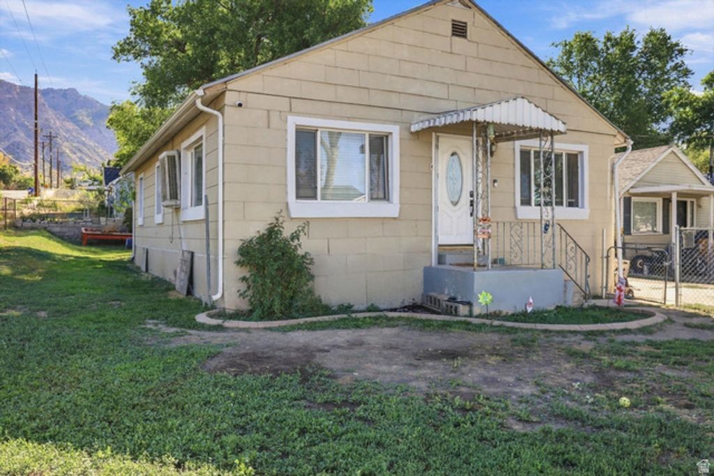 202 JEFFERSON AVE, Ogden, UT 84404 — photo 2