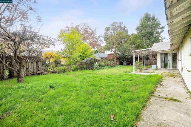 107 Adria Dr, Pleasant Hill, CA 94523
