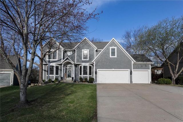 13104 Westgate Street, Overland Park, KS 66213