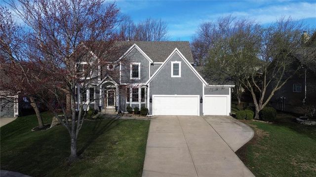 13104 Westgate Street, Overland Park, KS 66213
