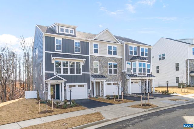 3056 FARROW CIR, Charlottesville, VA 22901