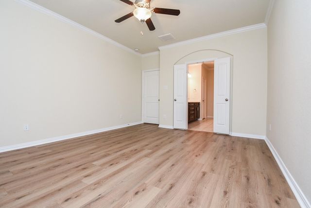 18618 Weeping Spring Drive, Cypress, TX 77429