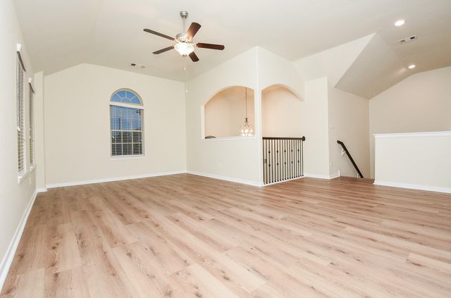 18618 Weeping Spring Drive, Cypress, TX 77429
