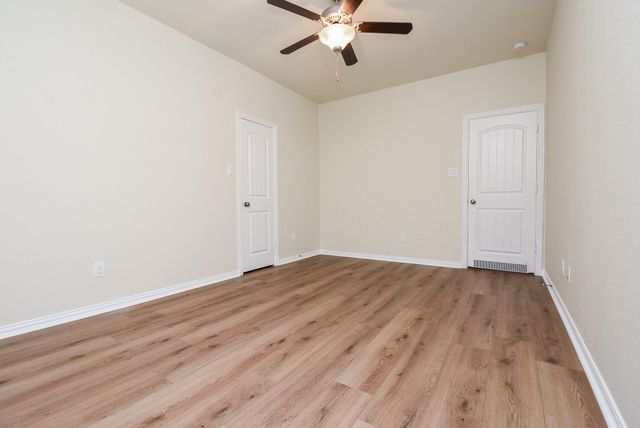 18618 Weeping Spring Drive, Cypress, TX 77429