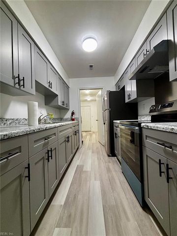 4605 Hardy Ct Apt B, Suffolk, VA 23435