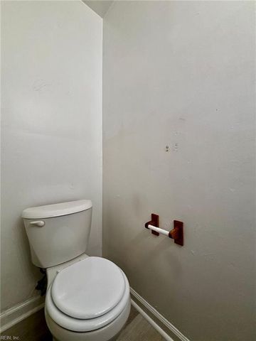 4605 Hardy Ct Apt B, Suffolk, VA 23435