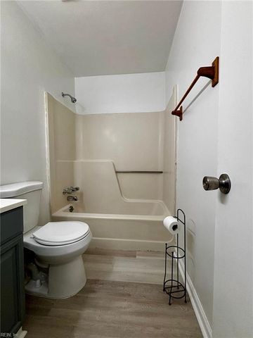 4605 Hardy Ct Apt B, Suffolk, VA 23435