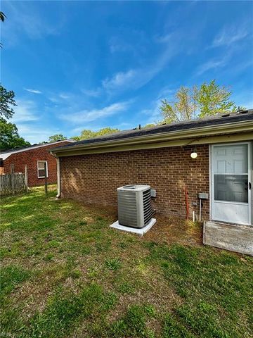 4605 Hardy Ct Apt B, Suffolk, VA 23435