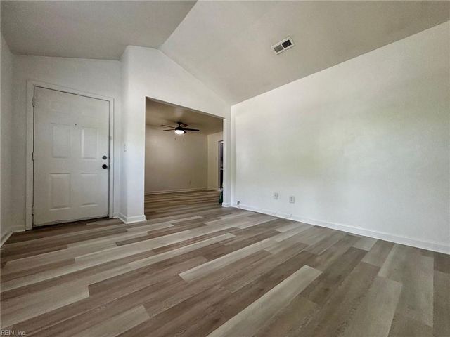 4605 Hardy Ct Apt B, Suffolk, VA 23435