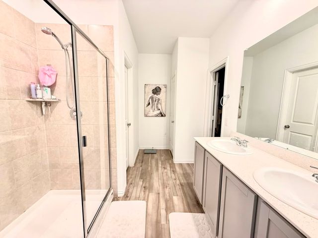 1601 Lake Grove Drive, Little Elm, TX 75068