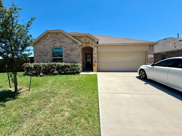 1601 Lake Grove Drive, Little Elm, TX 75068