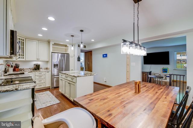 1019 WALLACE RD, Crownsville, MD 21032