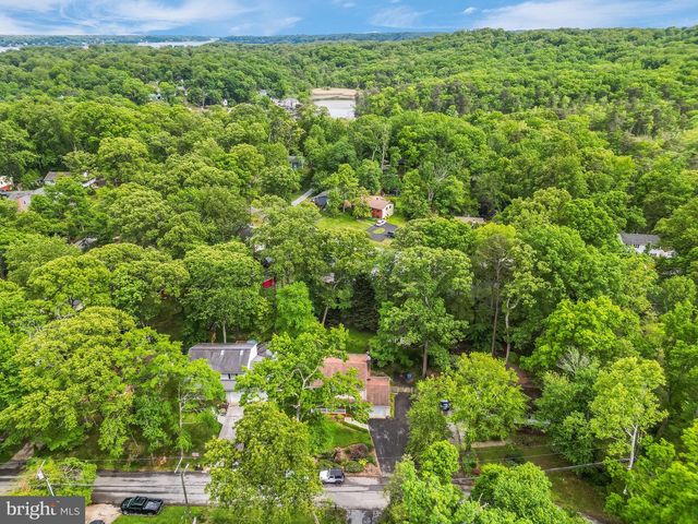 1019 WALLACE RD, Crownsville, MD 21032
