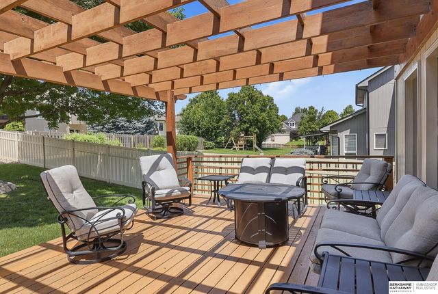 5118 N 137th Avenue, Omaha, NE 68164