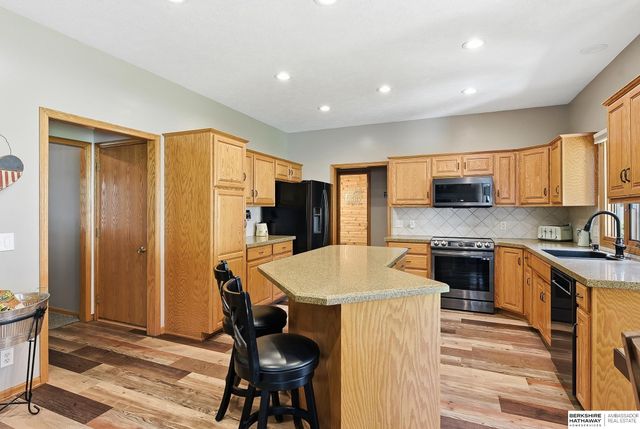 5118 N 137th Avenue, Omaha, NE 68164